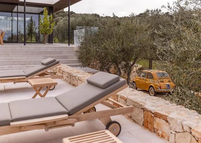 Villa V - Epoca Collection *