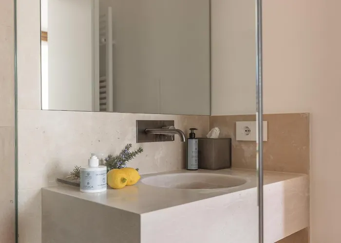 Villa V - Epoca Collection