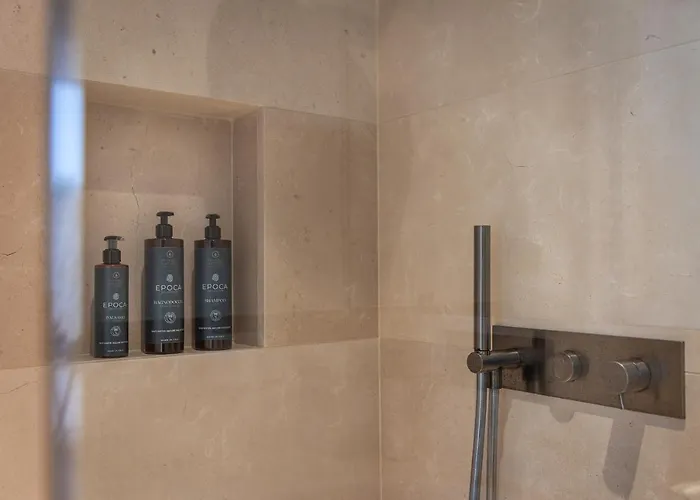 V - Epoca Collection * Ostuni