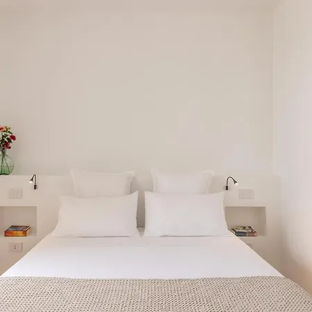 V - Epoca Collection * Ostuni