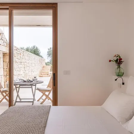 V - Epoca Collection * Ostuni