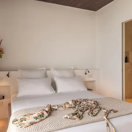 Villa V - Epoca Collection