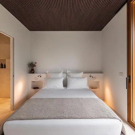 V - Epoca Collection Ostuni