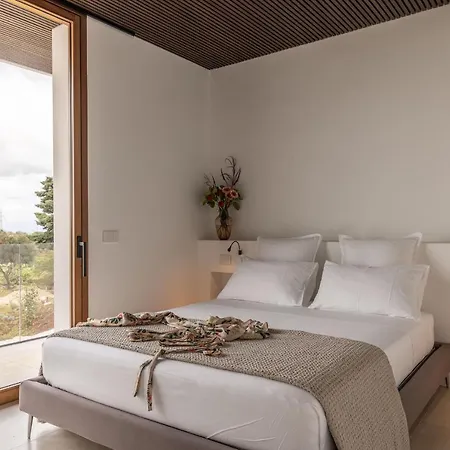 V - Epoca Collection * Ostuni